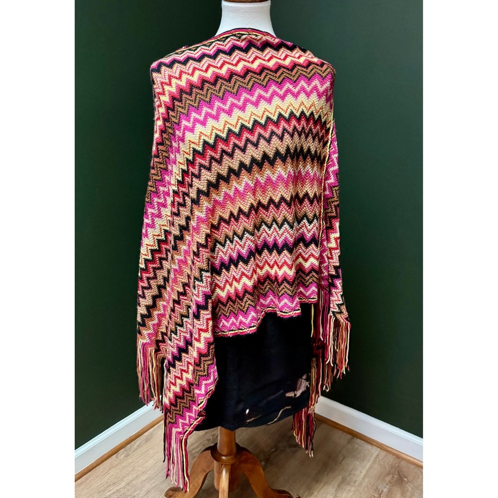Y2K Zig Zag Multicolored Knit Fringed Bohemian Shawl